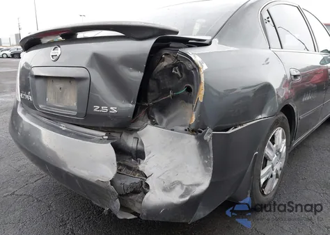 2005 Nissan Altima 2.5 S из США, поврежденный, VIN 1N4AL11D45N430892